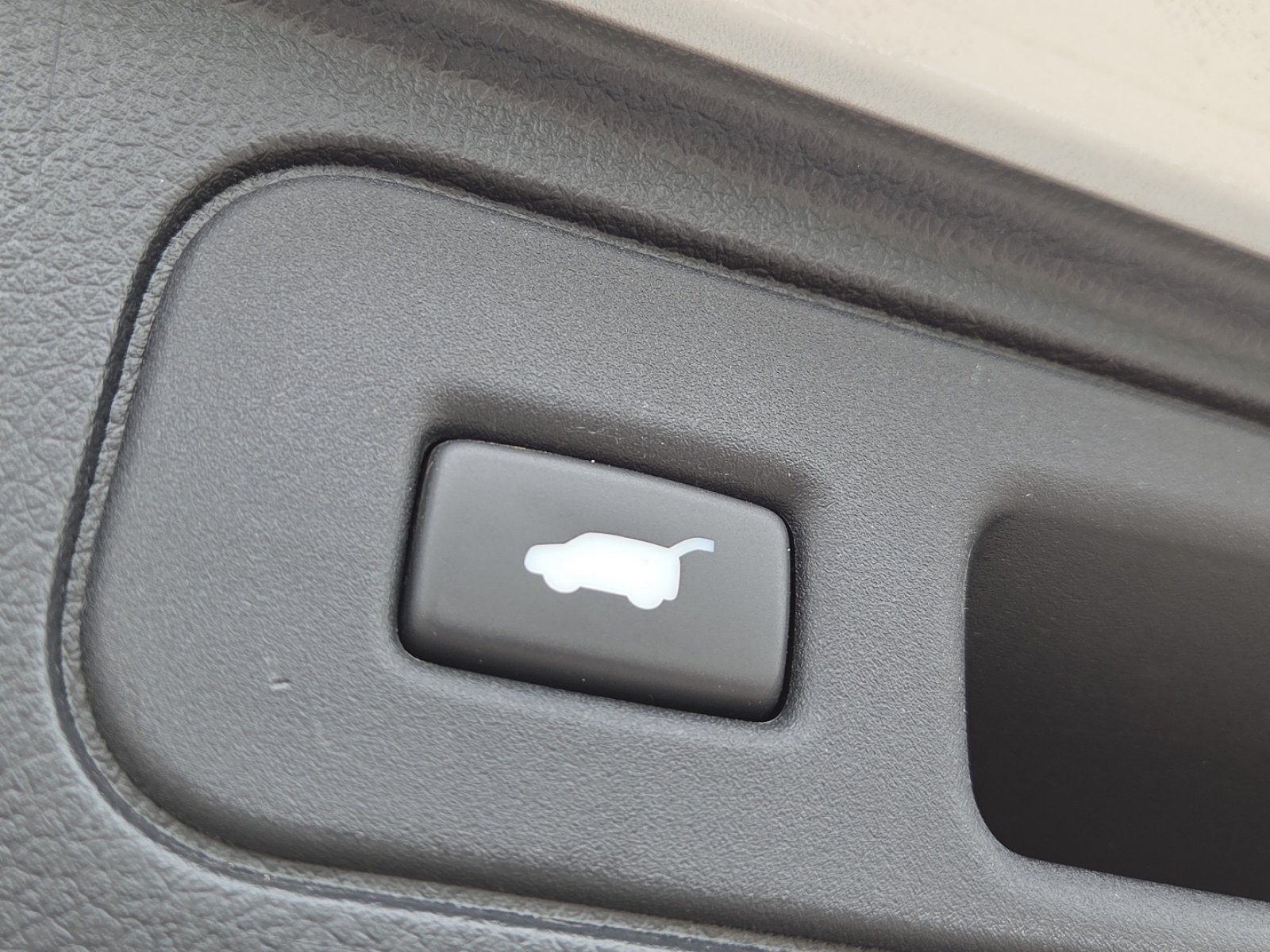 Used 2023 Honda Passport EX-L image 22