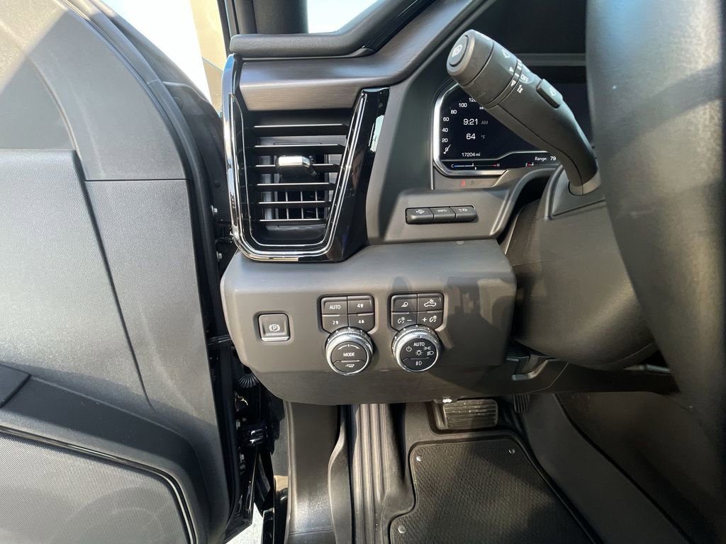 Certified 2025 GMC Sierra 2500 AT4 w/ AT4 Premium Plus Package AWD/4WD image 18