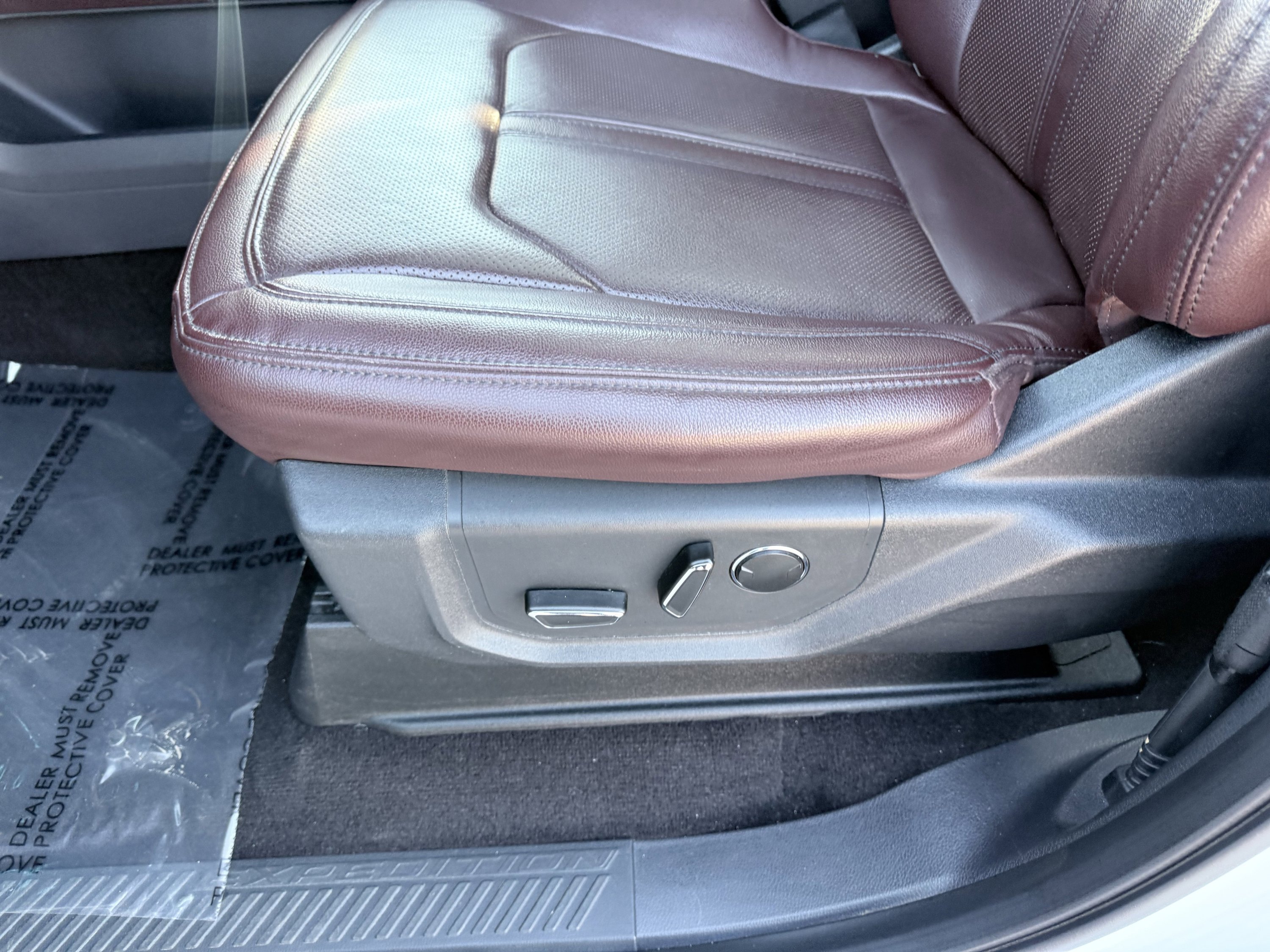 Used 2023 Ford Expedition Max Limited image 29