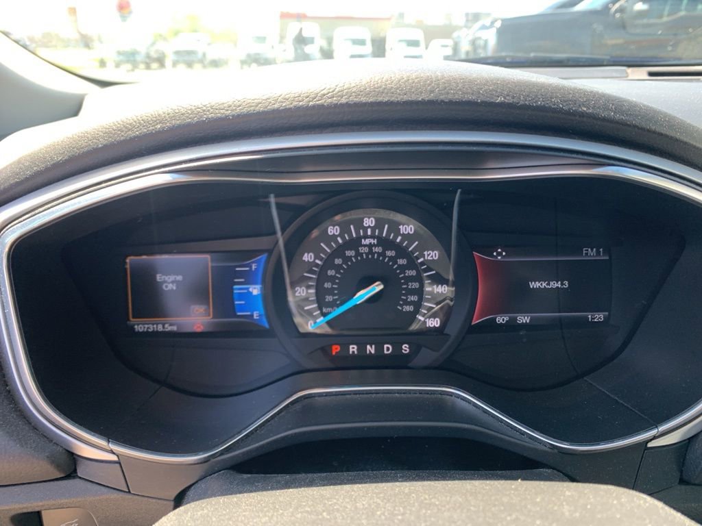 Used 2016 Ford Fusion SE image 37