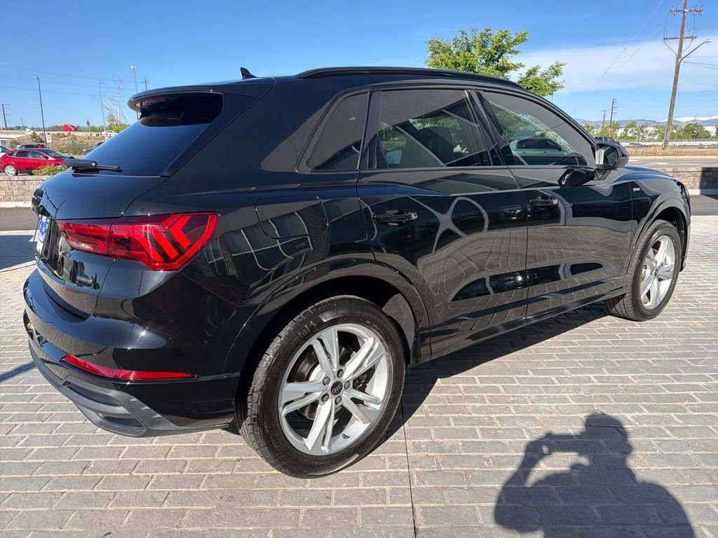 Used 2023 Audi Q3 2.0T Premium w/ Convenience Package AWD/4WD image 5