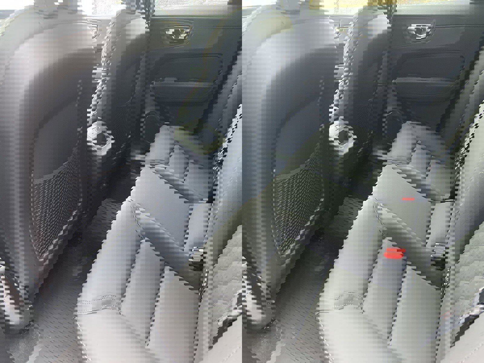 New 2026 Volvo XC60 B5 Core w/ Climate Package image 16