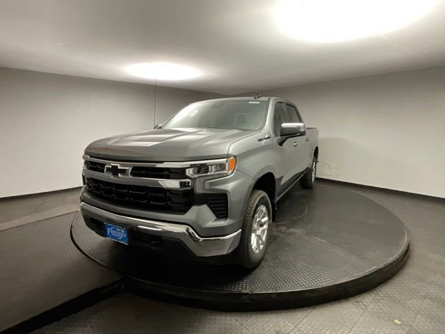 New 2026 Chevrolet Silverado 1500 LT image 3