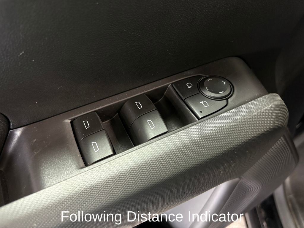 Used 2023 Chevrolet Colorado W/T image 11