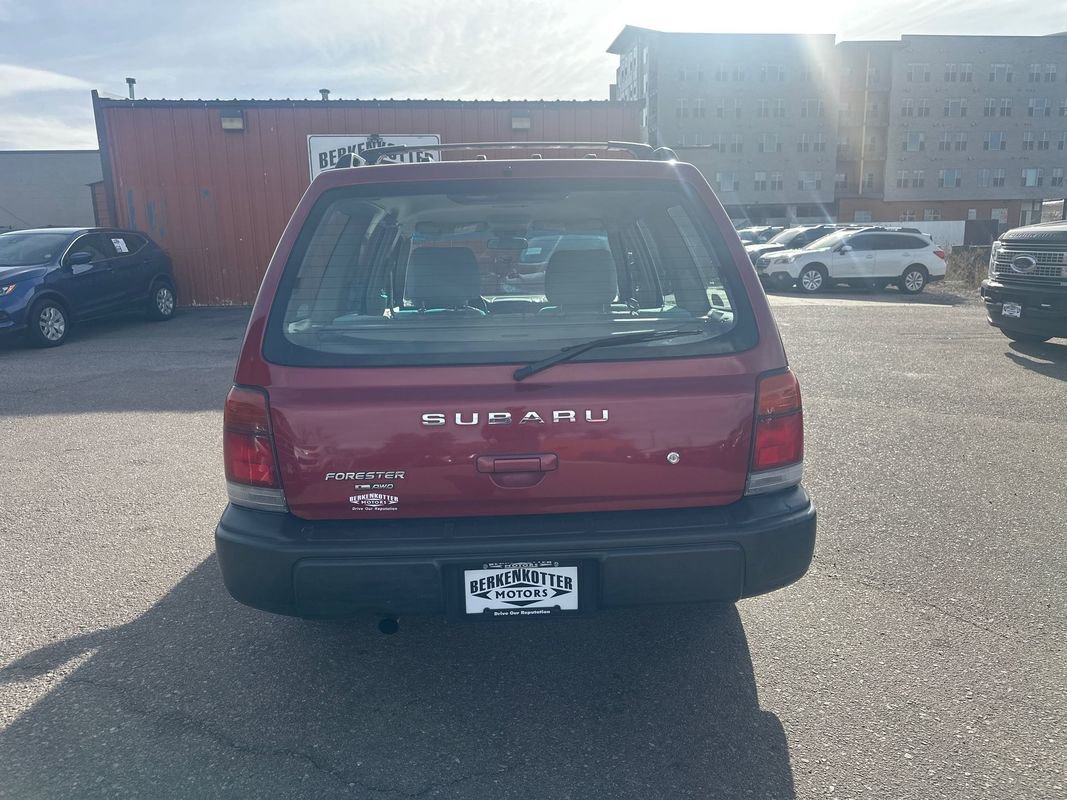 Used 2000 Subaru Forester L image 5