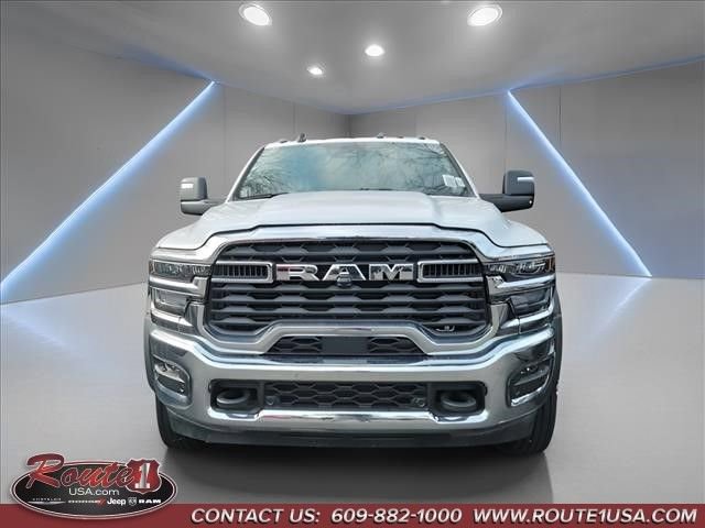 New 2026 RAM 5500 Tradesman w/ Chrome Appearance Group image 2
