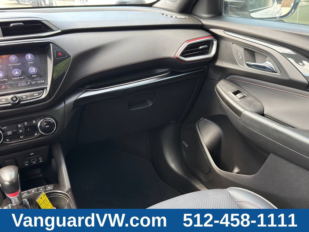 Used 2023 Chevrolet TrailBlazer RS w/ Sun and Liftgate Package FWD image 26