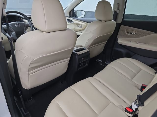 Used 2024 Nissan Murano SV image 42