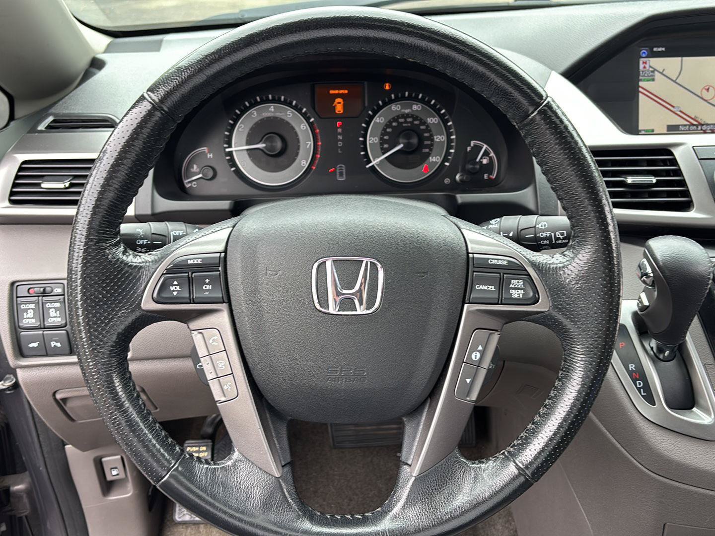 Used 2015 Honda Odyssey Touring Elite image 26