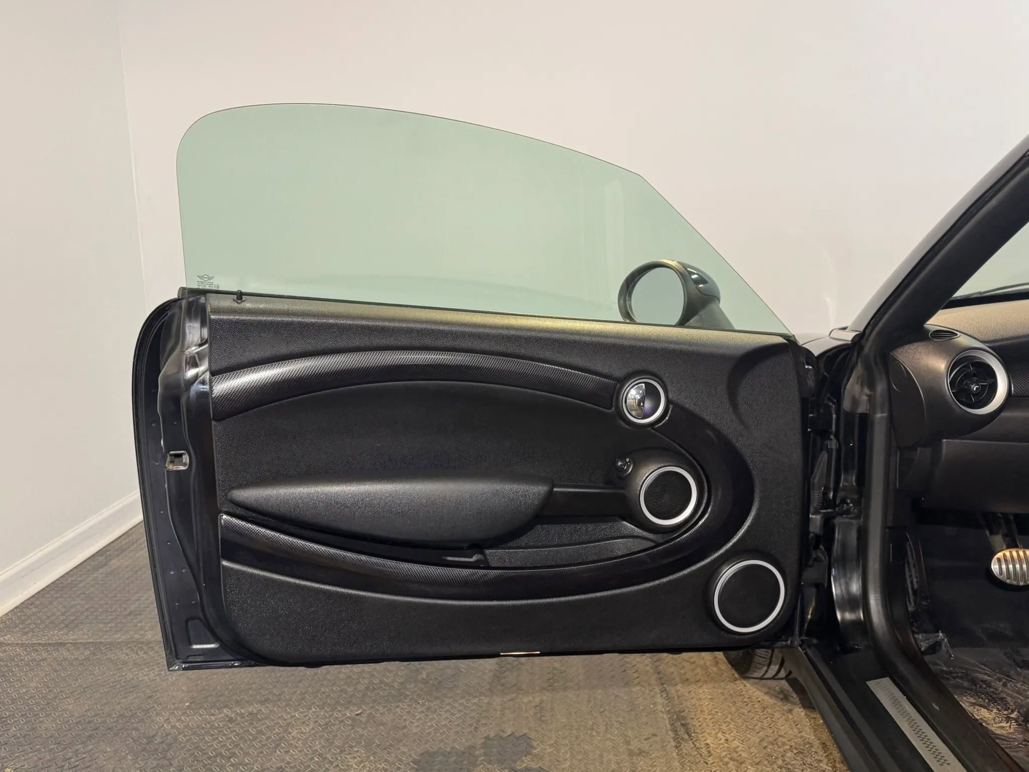 Used 2013 MINI Cooper Coupe S image 7