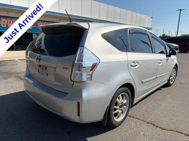 Used 2012 Toyota Prius V Three FWD image 3