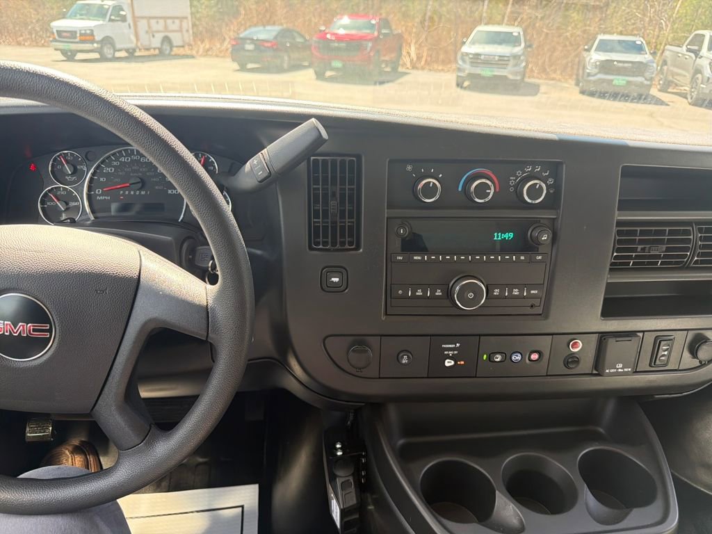 New 2026 GMC Savana 3500 w/ Power Convenience Package image 21