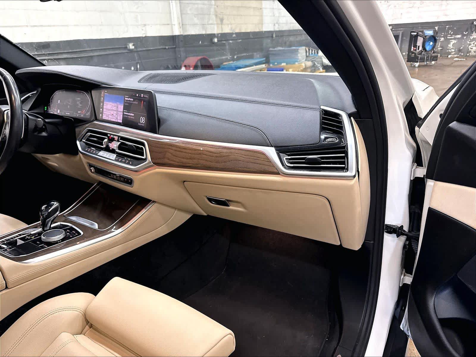 Used 2020 BMW X5 xDrive40i w/ Convenience Package AWD/4WD image 18