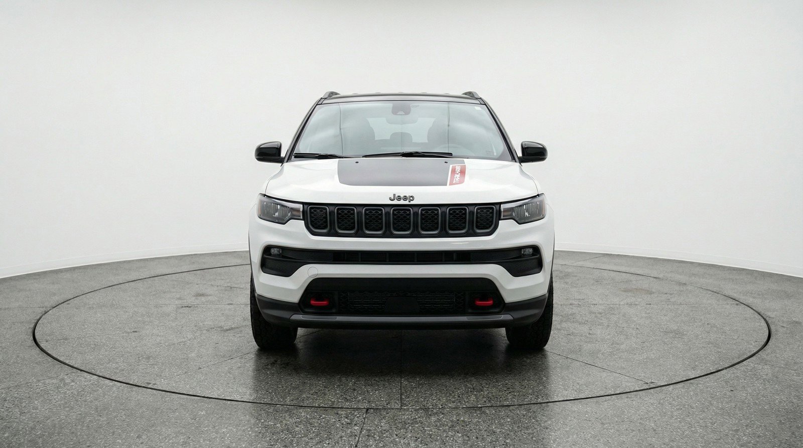 Used 2025 Jeep Compass Trailhawk image 2