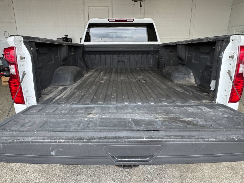 Used 2022 Chevrolet Silverado 2500 Custom w/ Custom Value Package AWD/4WD image 23