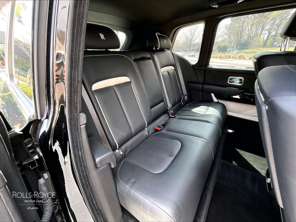 Used 2020 Rolls-Royce Cullinan image 26