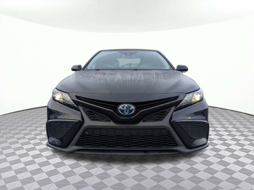 Used 2022 Toyota Camry SE image 8