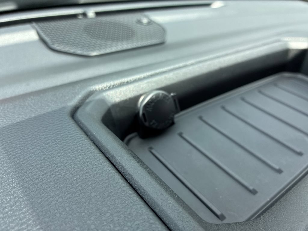 New 2026 Toyota Tundra Limited AWD/4WD image 39