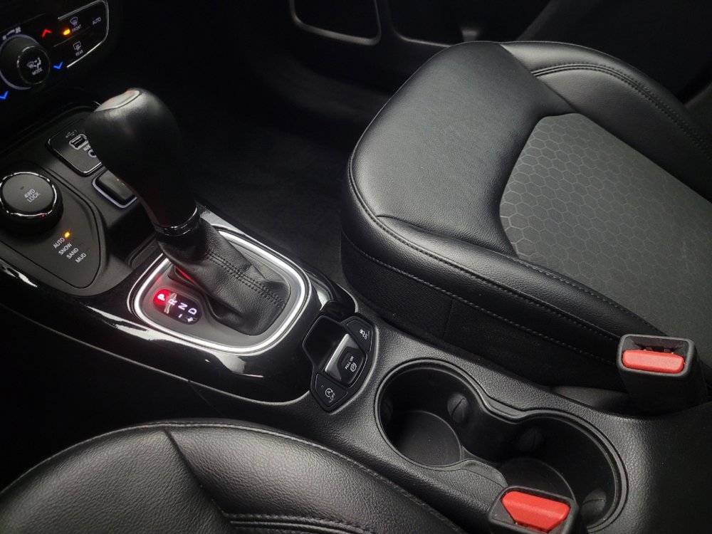 Used 2019 Jeep Compass Altitude image 26