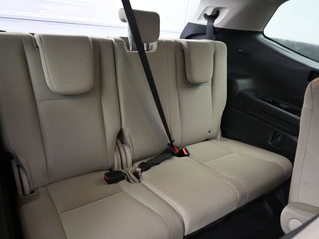 Used 2024 Subaru Ascent Premium w/ Convenience Package image 9