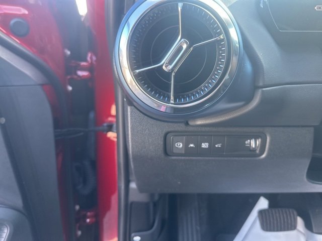 New 2026 Chevrolet Equinox EV LT image 18