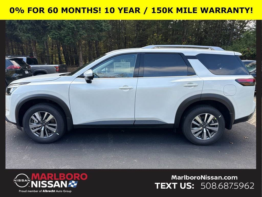 New 2025 Nissan Pathfinder SL w/ Cargo Package image 4