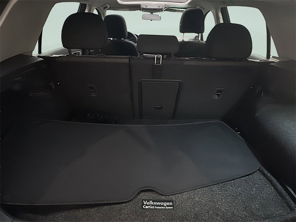 Used 2016 Volkswagen Golf S image 15