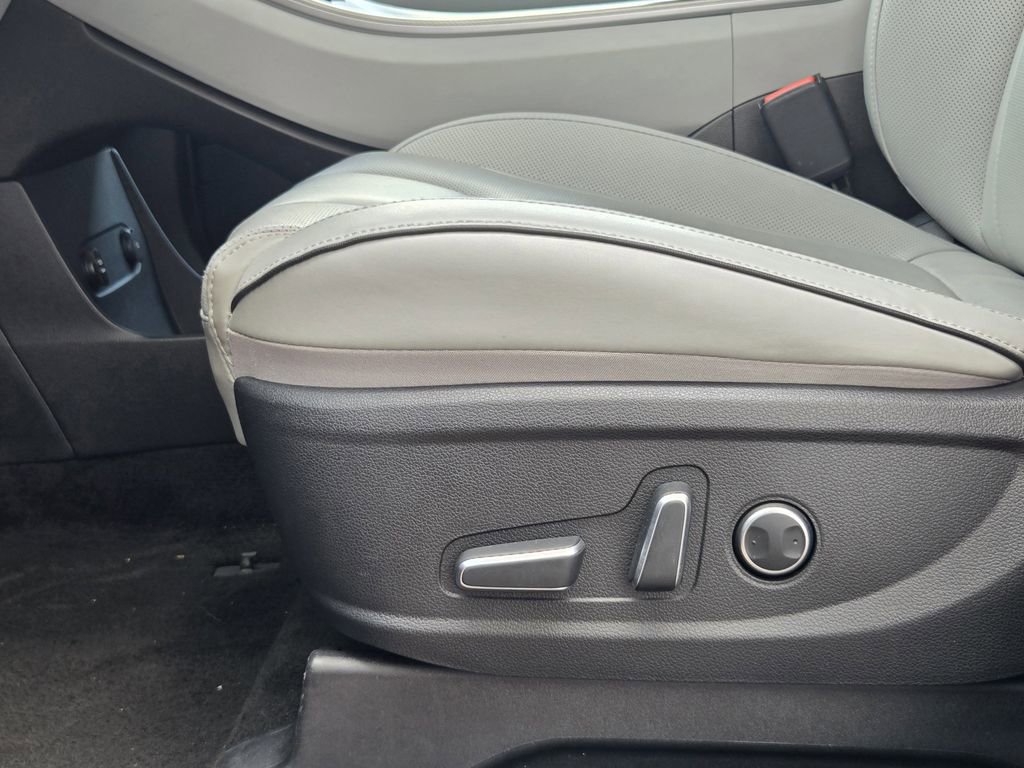 Used 2025 Hyundai Palisade SEL image 22