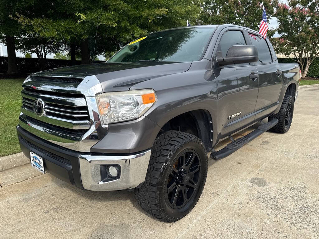 Used 2016 Toyota Tundra SR5 w/ SR5 Upgrade Package RWD image 4
