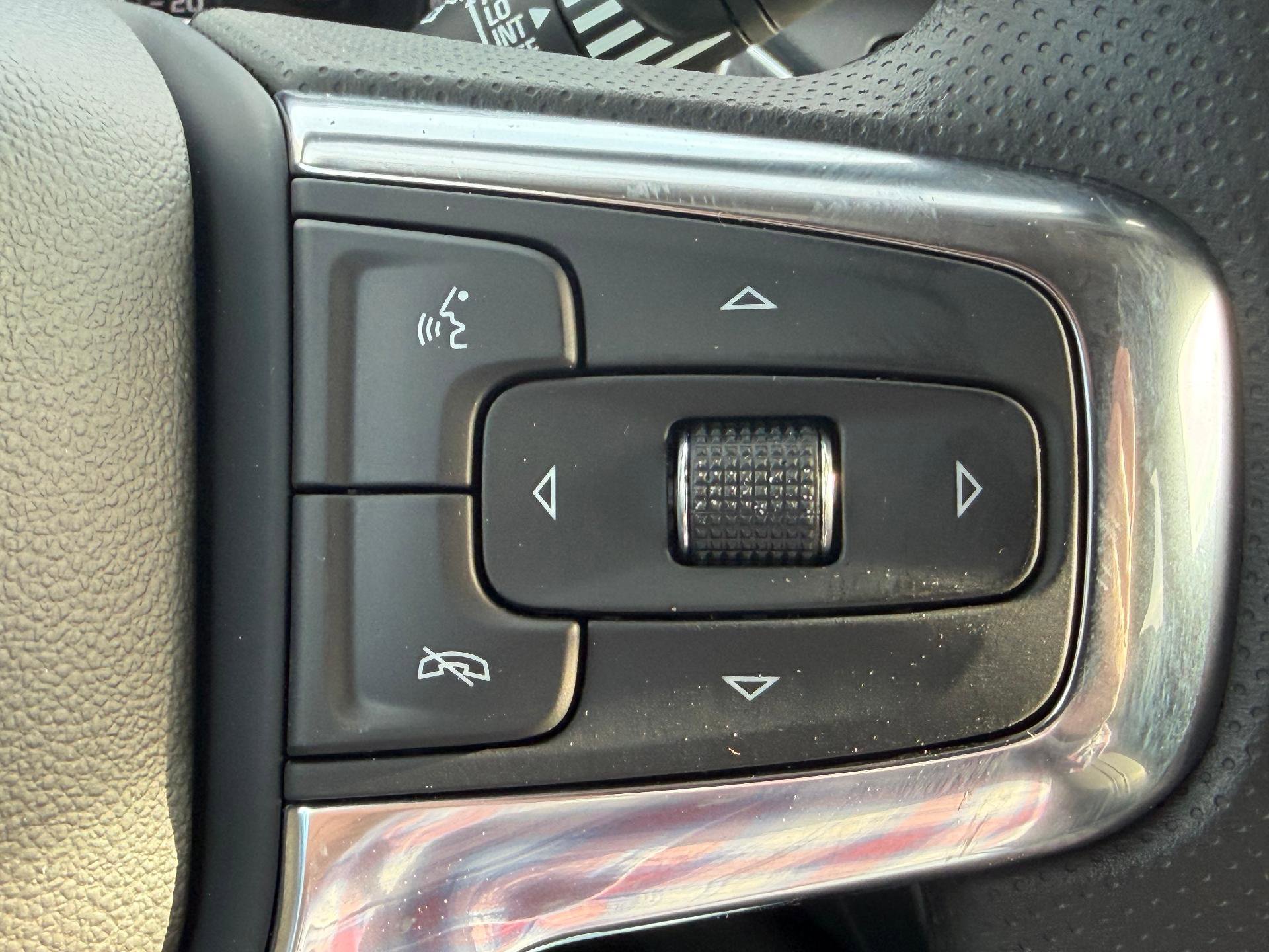 New 2026 Chevrolet Blazer LT image 28