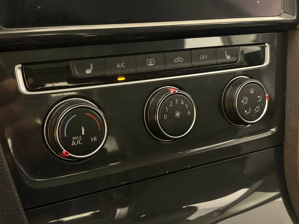 Used 2019 Volkswagen Golf Alltrack SE AWD/4WD image 27
