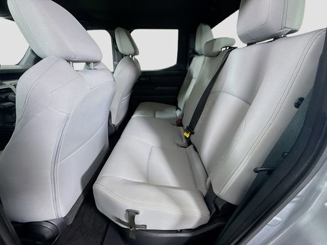 Certified 2024 Toyota Tacoma SR5 AWD/4WD image 22