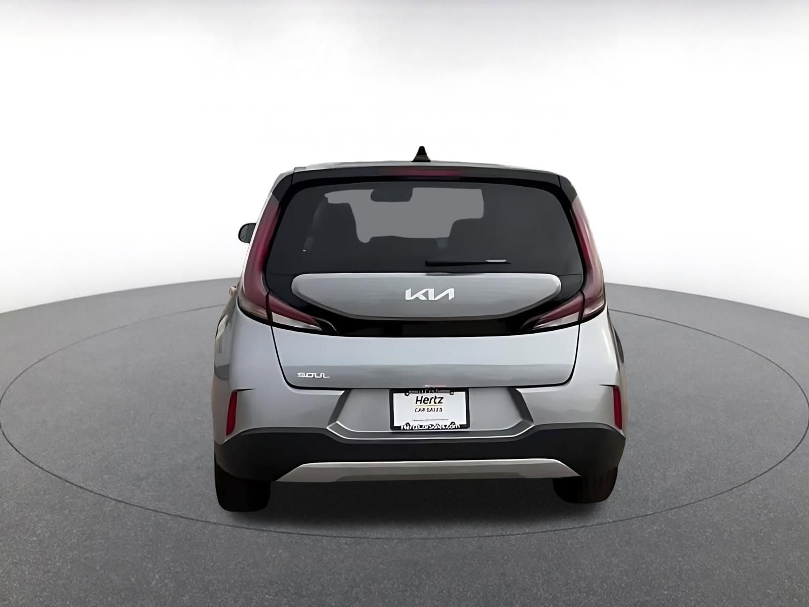 Used 2025 Kia Soul LX w/ LX Technology Package image 12