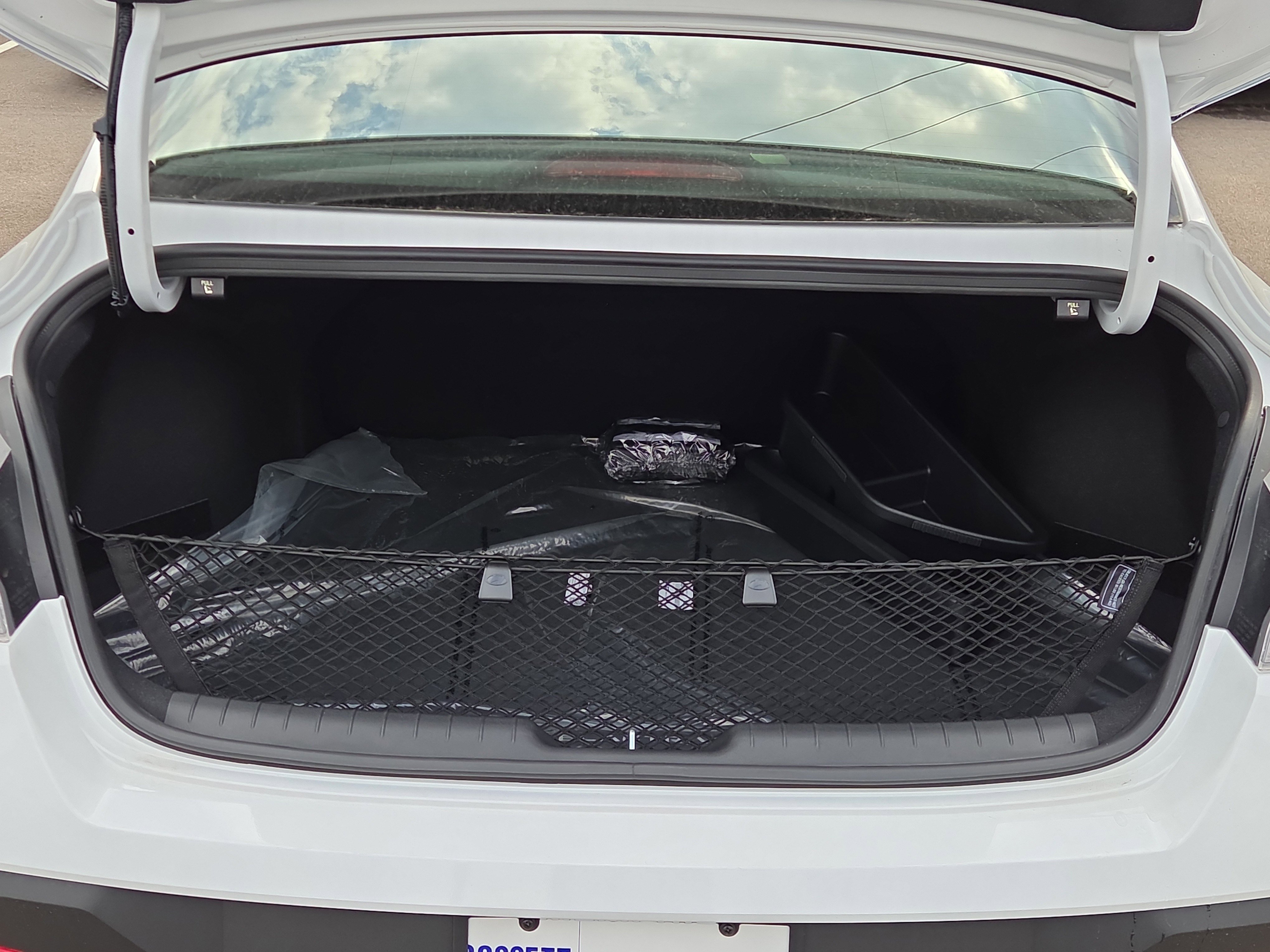 New 2026 Hyundai Elantra Sport image 4