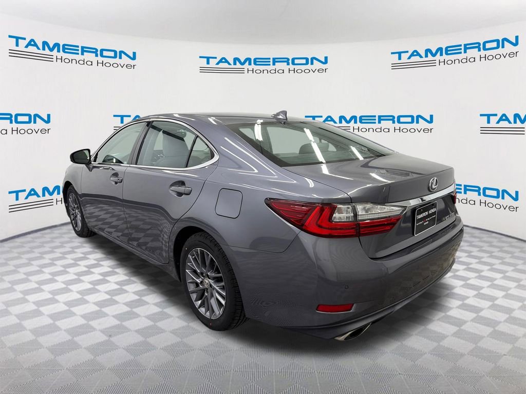 Used 2018 Lexus ES 350 w/ Premier Package image 3