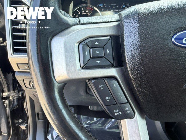 Used 2017 Ford F150 Platinum w/ Equipment Group 701A Luxury AWD/4WD image 16