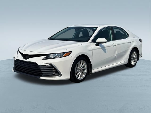 Used 2021 Toyota Camry LE FWD video 3
