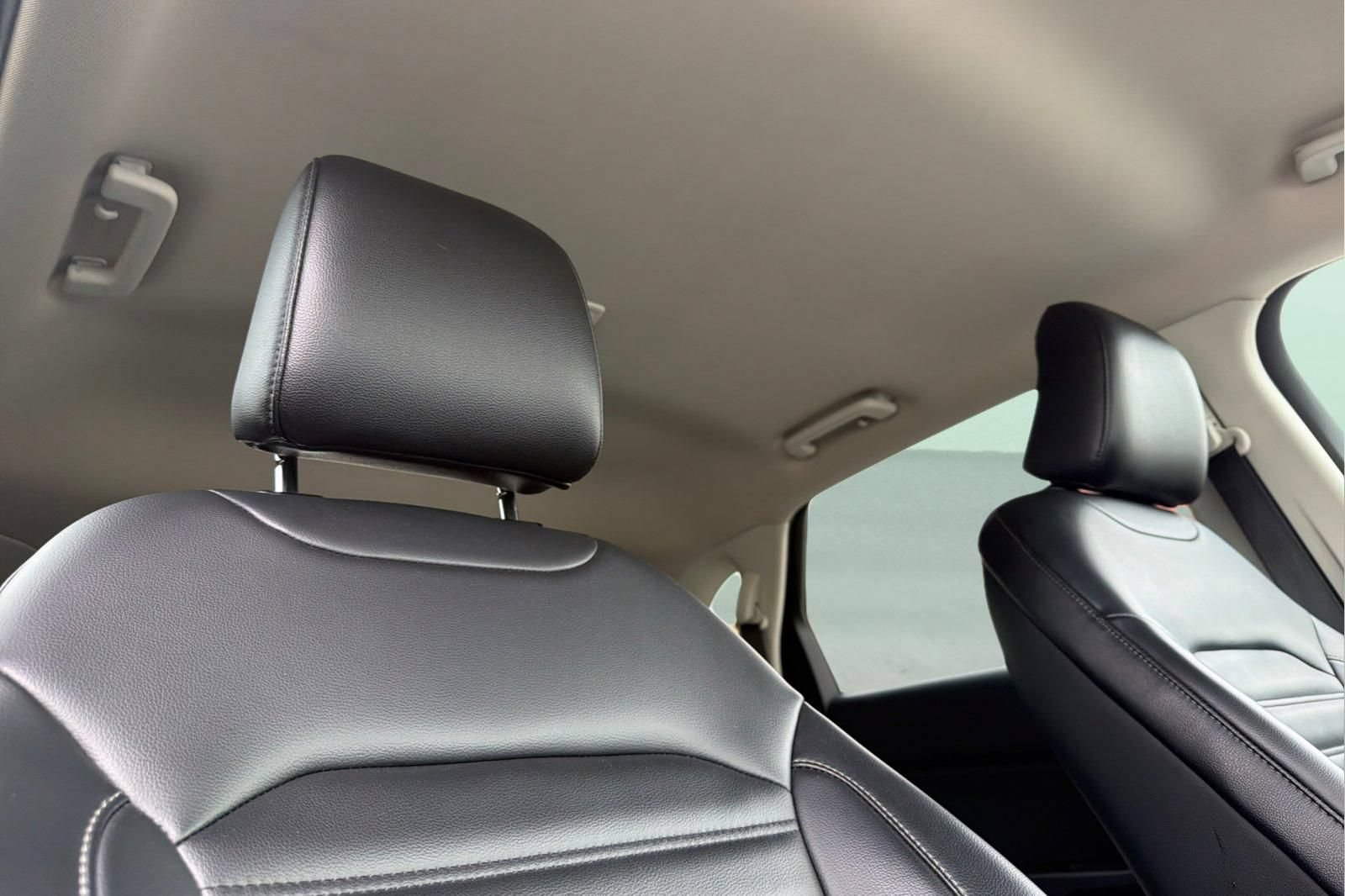 Certified 2024 Ford Edge SEL AWD/4WD image 19
