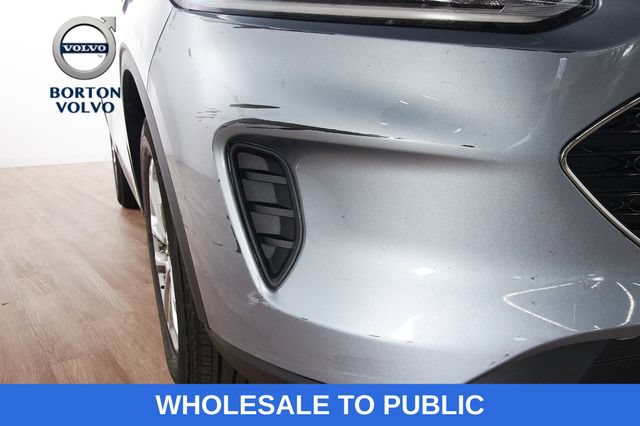 Used 2022 Ford Escape SE w/ Convenience Package FWD image 30