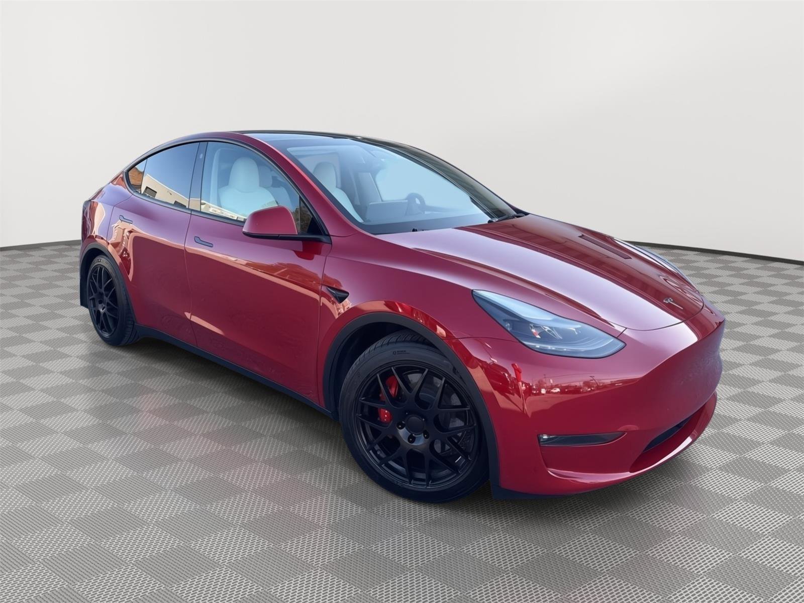 Used 2023 Tesla Model Y Performance image 3