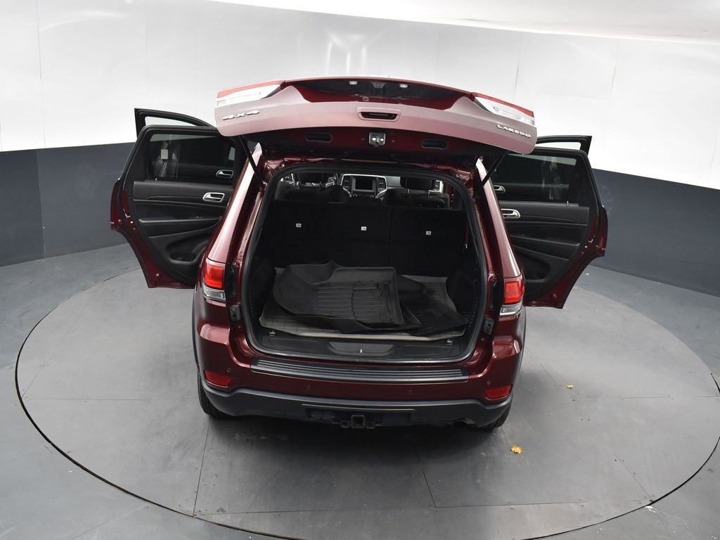 Used 2021 Jeep Grand Cherokee Laredo image 19