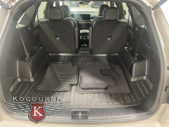 Used 2025 Kia Sorento SX Prestige image 25