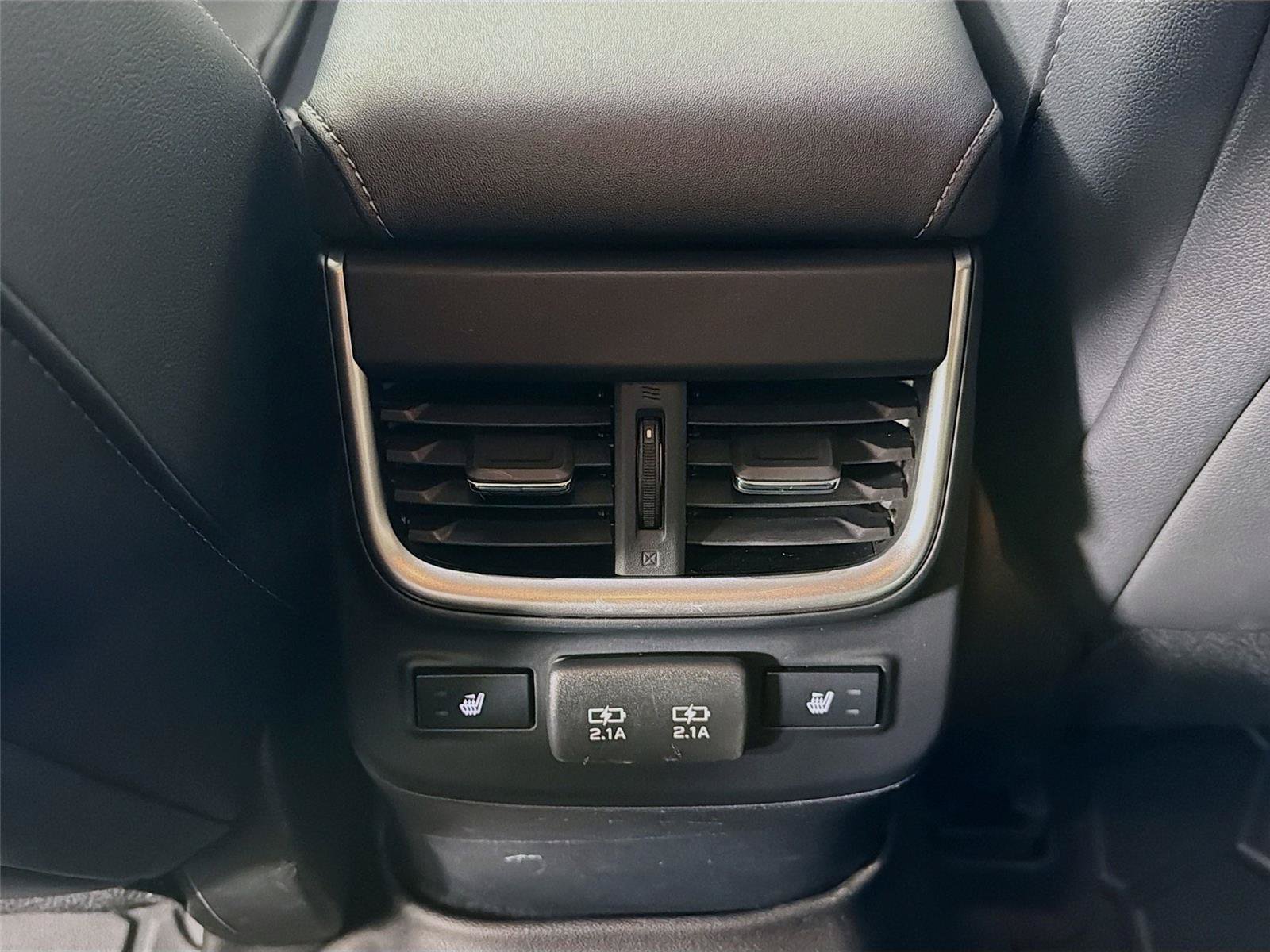 Used 2022 Subaru Legacy Limited AWD/4WD image 29