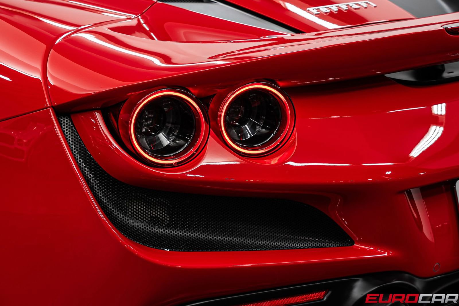Used 2022 Ferrari F8 Tributo image 21