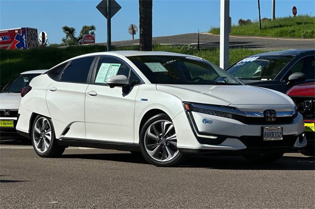 Certified 2021 Honda Clarity Plug-In Hybrid image 3