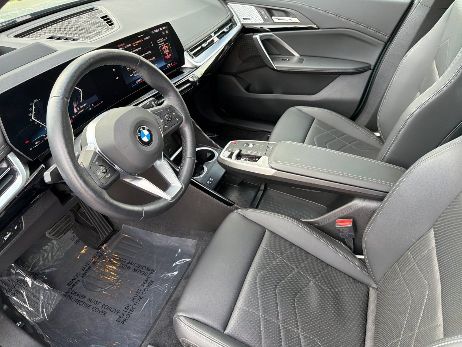 Used 2025 BMW X1 xDrive28i w/ Premium Package AWD/4WD image 9