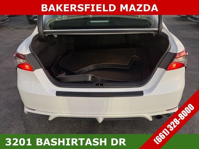 Used 2024 Toyota Camry SE image 10