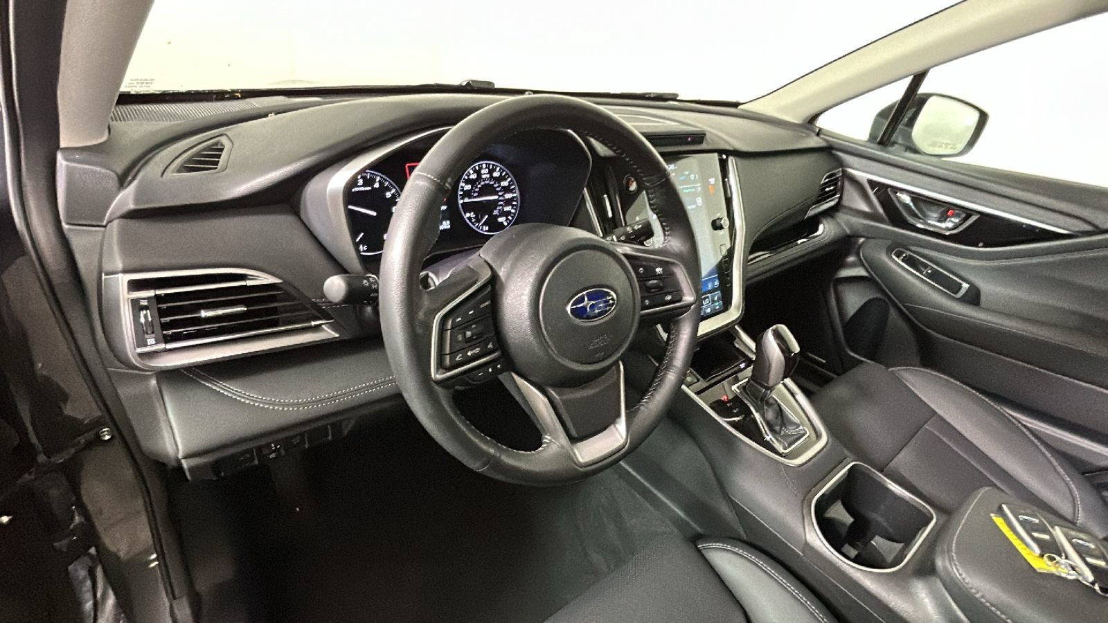 Used 2023 Subaru Outback Limited AWD/4WD image 16