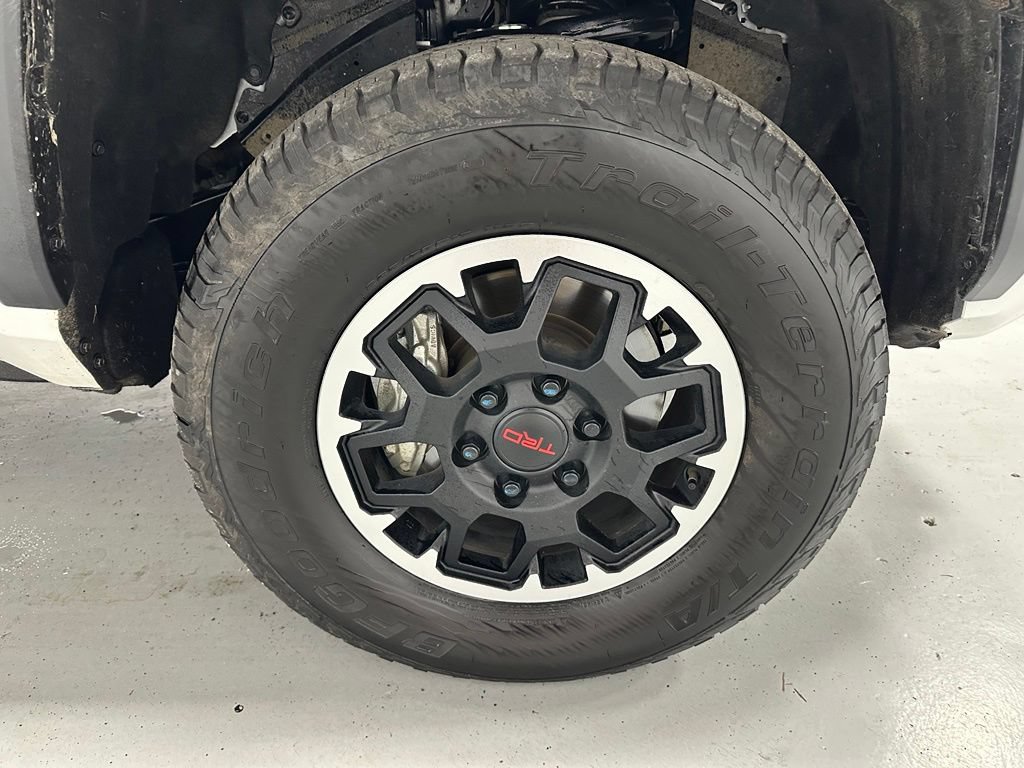 Used 2026 Toyota Tacoma TRD Off-Road AWD/4WD image 64