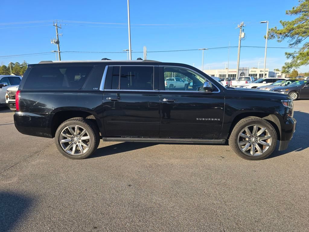 Used 2015 Chevrolet Suburban LTZ image 6